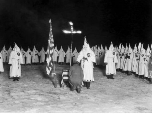 Note To Republicans – KKK Will Host a “Cross Burning” in Kentucky. You’ll have Front Row Seats