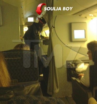 Soulja Boy Kicked Off Flight for Disobeying Orders