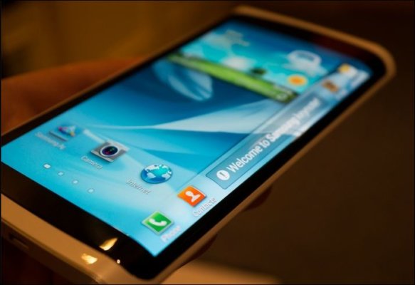 Next For Samsung – Smart Phones with Curved Display