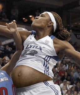 WNBA Finals Dominated By Minnesota Lynx’s 8-Months Pregnant Power Forward