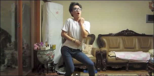Look! A Beyonce Fan Dancing Beyonce’s Song Almost As Good As Beyonce – Video