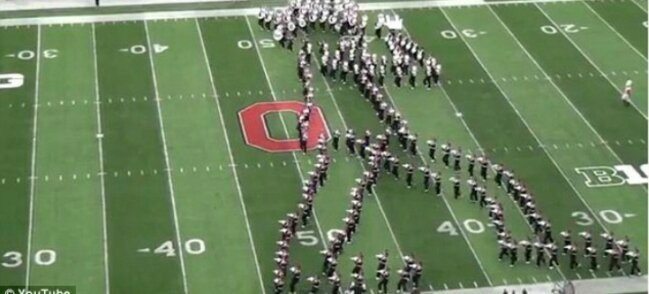 225 Marching Band Members Pay Tribute to Michael Jackson