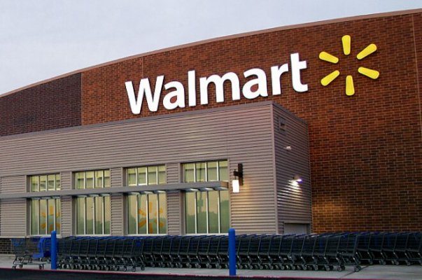 Toddler Shoots Father in Walmart Parking Lot