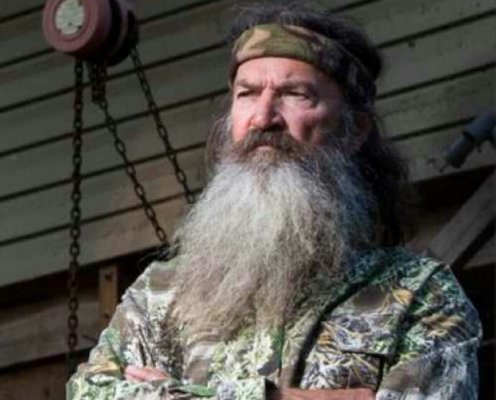Duck Dynasty Star Placed on Permanent Hiatus from Popular Show