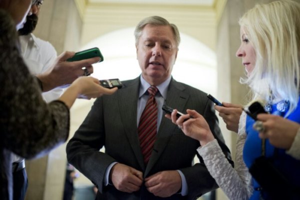 Republican Senator Proclaims “The world is literally about to blow up” Because of Obama