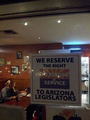 See What This Arizona Pizzeria Had To Say About The Arizona Discrimination Bill