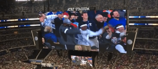 Father and Son Gets Down to Pharrell’s ‘Happy’ at NCAA Game