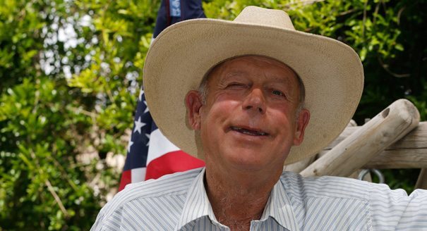 Republicans Lose One Of Their Own – Racist Cliven Bundy Now an Independent