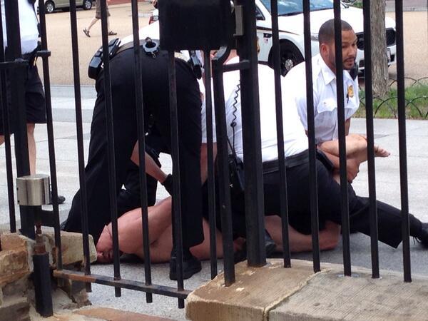 They’re Nuts – Naked Man Tries To Jump White House Fence, Gets Arrested