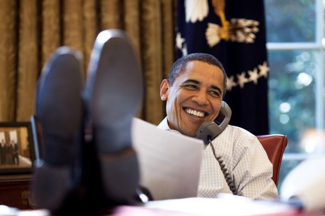 obama feet on desk