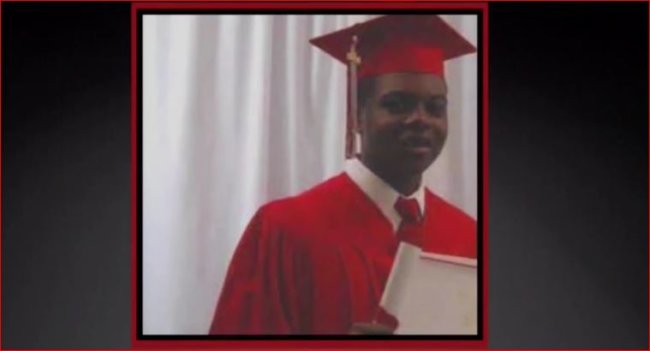 Video Police Shooting of 17 Year Old Laquan McDonald Revealed – Video