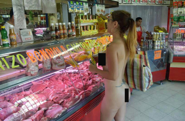 Model Walks The Streets Totally Nude Just Because… – Pics