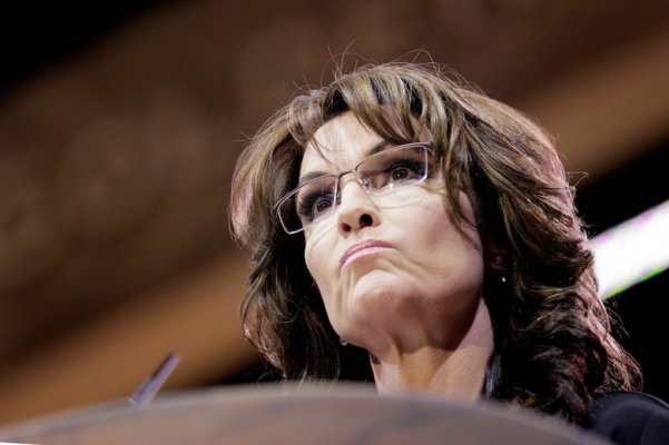 You Betcha! Fox News Dumps Sarah Palin