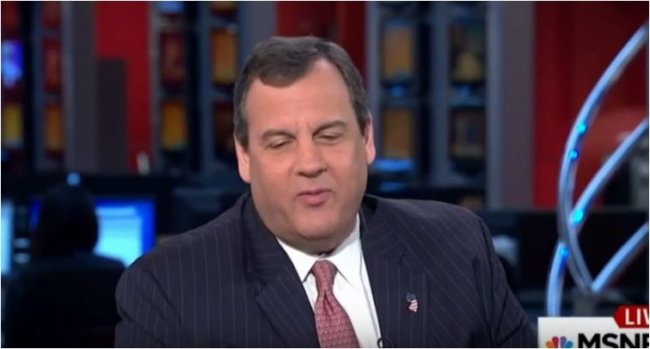 Chris Christie Calls The President the “Weakling in the White House” – Video