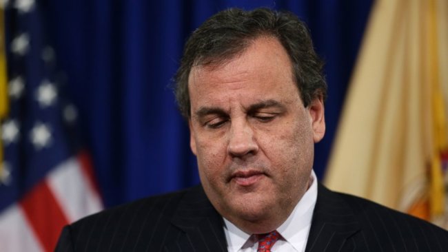 White House Hits Christie – His Poll Numbers “are closer to an asterisk”