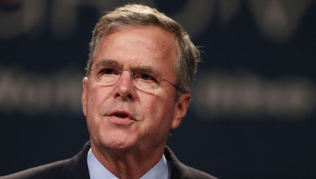 Jeb Bush’s Poll Numbers Sink to New Lows in Latest Poll