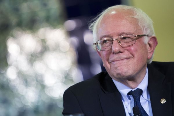 Bernie Sanders Gets His Database Back From the Democratic Establishment