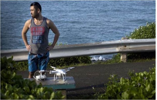 Another CIA Mishap – Drone Gets Too Close to President Obama in Hawaii – Video