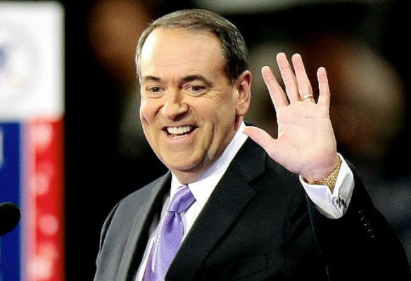 Huckabee Suspends his Campaign – Gets Huge Likes from Twitter
