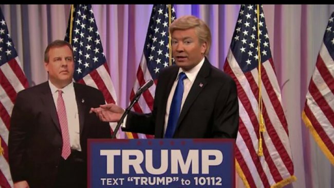 Jimmy Fallon Plays Donald Trump and Chris Christie Stands Behind – Video