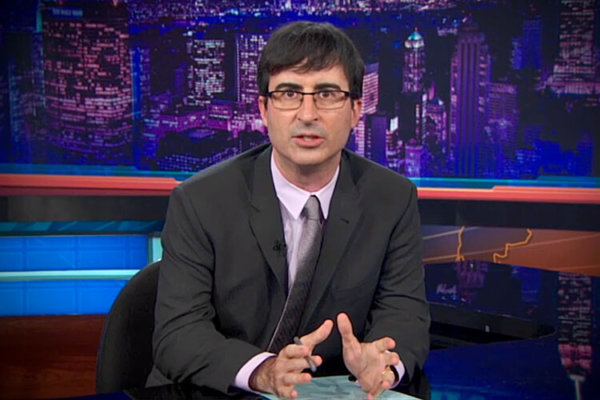 John Oliver Held Back Tears When Talking about Orlando’s Terrorist Attack – Video