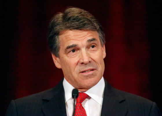 Rick Perry on Trump’s Build-a-Wall Plan – “I know you can’t do that”