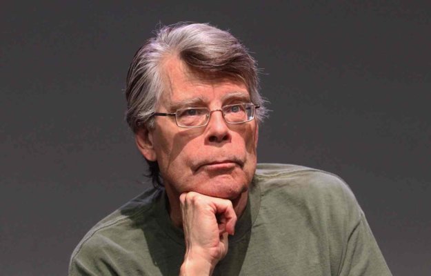 Horror Icon Stephen King – “A Trump Presidency Scares Me to Death” – Video