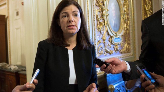Trump Supporter Sen. Kelly Ayotte is NO LONGER Supporting Donald Trump