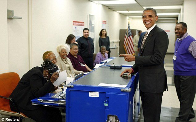 Watch President Obama Vote Early in Chicago – Video