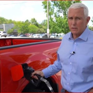 Mike Pence Humiliated for Not Knowing how to use a Pump at a Gas Station